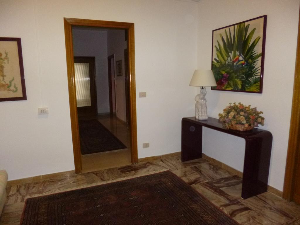ローマ Gianicolo Residenza Cariniヴィラ エクステリア 写真